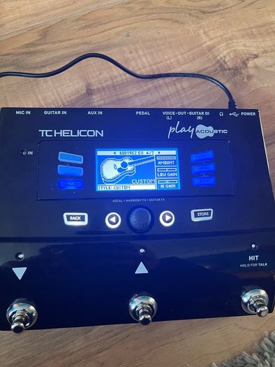 TC Helicon play acoustic