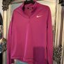 nike top Image 2