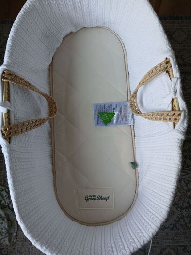 Little Green Sheep Organic  Moses Basket