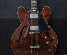 Greco SA-550 Late 1970's - Walnut