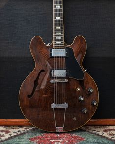 Greco SA-550 Late 1970's - Walnut