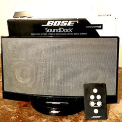 Bose SoundDock digital music system