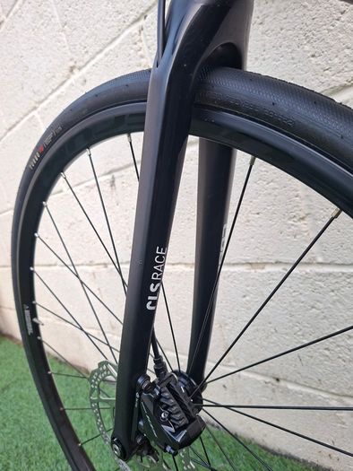 Cube Attain Carbon Road Bike Size Large (56)