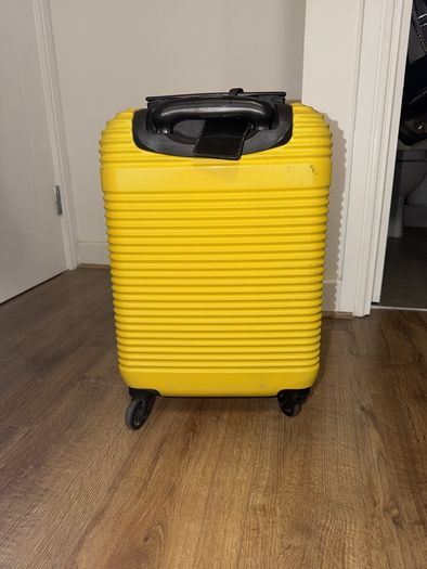 Ochnik suitcase