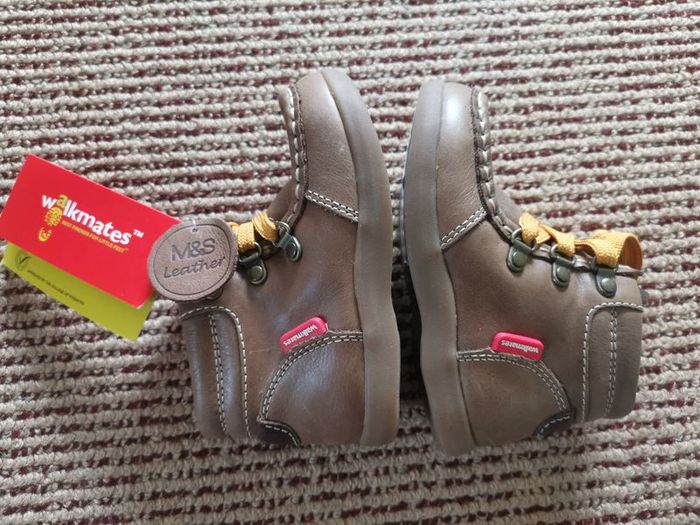 Brand New M&S boys leather shoes  Walkmates