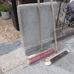 sweeping brushes