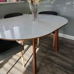 Dinning table