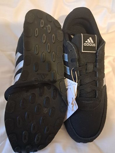 NEW Adidas Trainers - Size 6