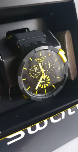 SWACH Big Bold Chrono