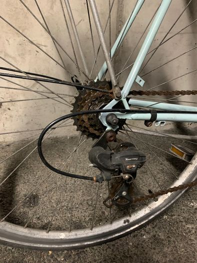 Custom Restored Vintage City / Commuter Bike (Unbranded / Classic Steel Frame)