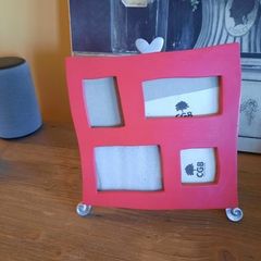 Vintage Red Ceramic CGB Photo Frame 8' x 8', AV