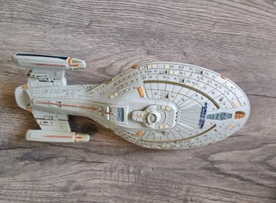 star trek playmates uss voyager