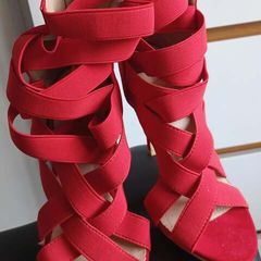 Red strappy stiletto heels - size 6