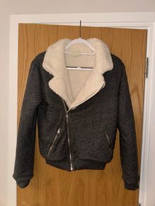 Abercrombie and Fitch Grey Jacket with Cream Sherpa Inside Womans Size Medium