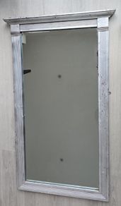 Mirror: mid-large, silver