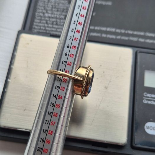 Ring gold 9k 375  with blue amethyst size L (51)( around 6g)