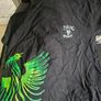 Empty teeling whiskey box and L tee shirt Image 3