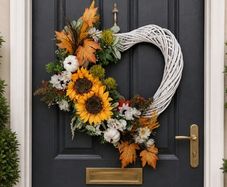 55cm white wicker autumnal wreath