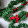 Green Christmas garland with red bows 2,5m Image 2