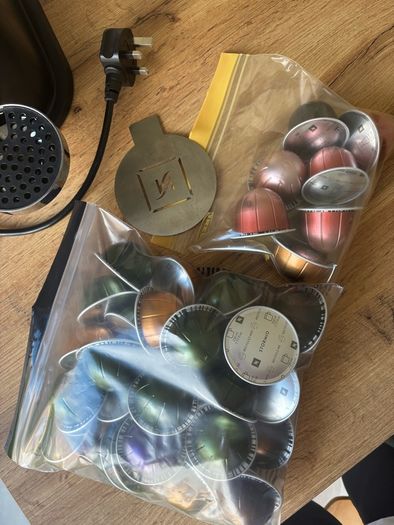 Nespresso vertuo + capsules