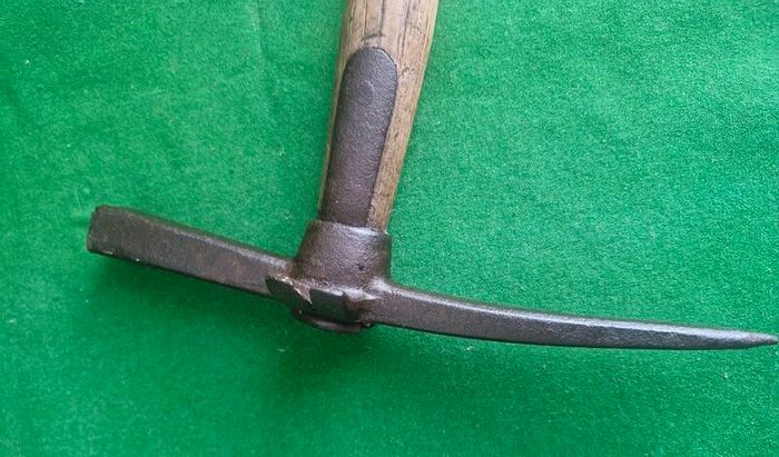 Vintage Slater's Roofing Hammer/Steel Head