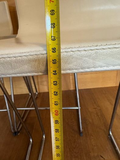 Bar stools, kitchen island, counter, high stools
