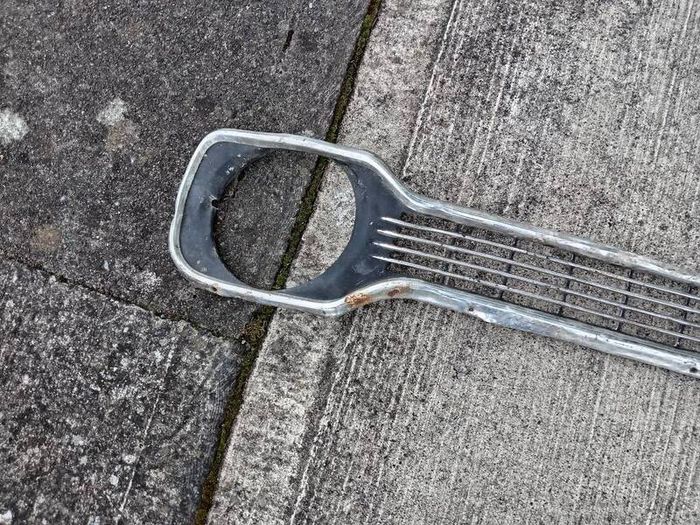Ford escort mk1 grill