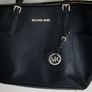 Michael Kors handbag Image 3