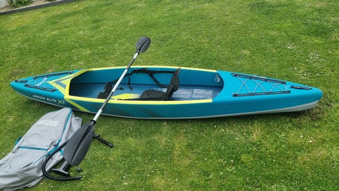 Inflatable kayak