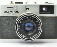 Olympus 35RC 35mm film rangefinder camera in good condition With E-zuiko 42mm f2.8 super sharp lens(No Leica, NO Canon QL17,No Yashica GSN)