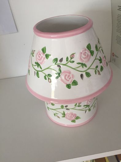 Candle holder