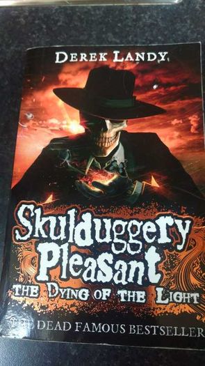 Skulduggery pleasant books