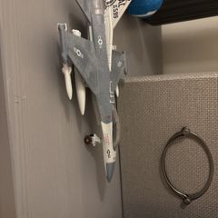 toy fight plane