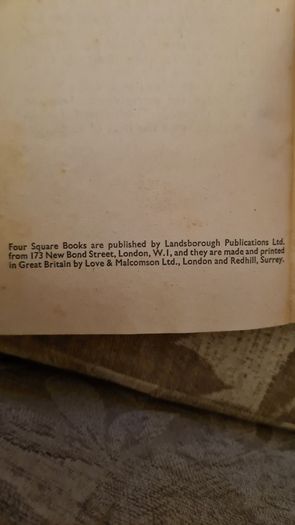 Insurrection By Liam O Flaherty Published By Landsborougho Publications London. . FIRST EDITION 1959. Paperback In Good Condition. Plus 5 othet O'FLAHERTY BOOKS.