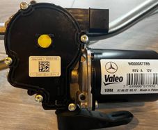 Genuine Mercedes Sprinter W907 W910 Wiper Linkage & Motor (A9108200500) - Like New