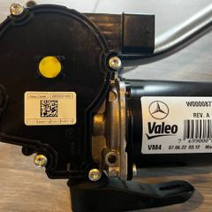 Genuine Mercedes Sprinter W907 W910 Wiper Linkage & Motor (A9108200500) - Like New