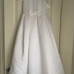 Communion dress NEW and NEW vail