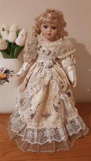 Porcelain dolls