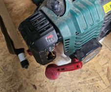 grass  strimmer