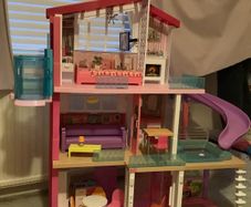 Barbie Dreamhouse