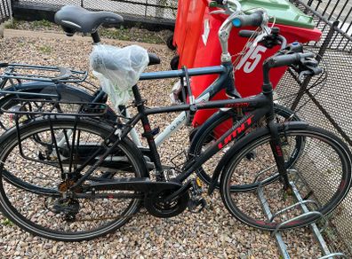 Limit Velocity 28 Hybrid / Commuter Bike Large-Shimano Gears