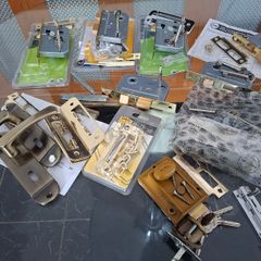 Large bundle of Locks