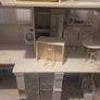 Dolls house Rainbow high Image 2