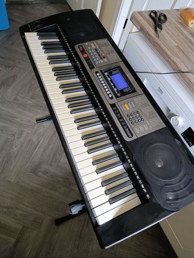 Axus