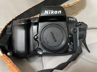 Nikon F90X Film Camera