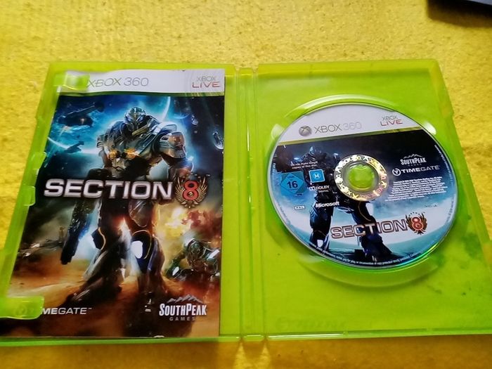 Section 8 Xbox 360 games Original