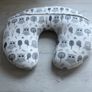 breastfeeding pillow Image 2