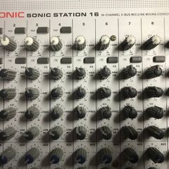 Music mixer Phonic Sonic for sale