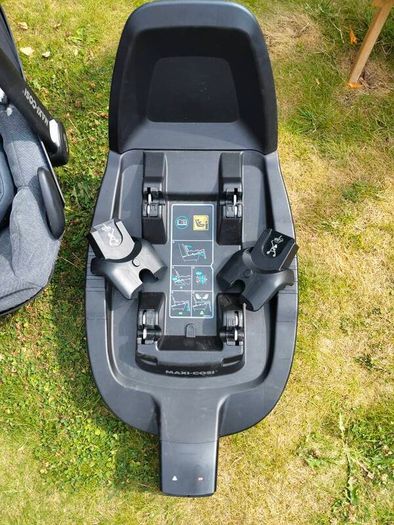 Maxi Cosi Adorra Luxe Travel System