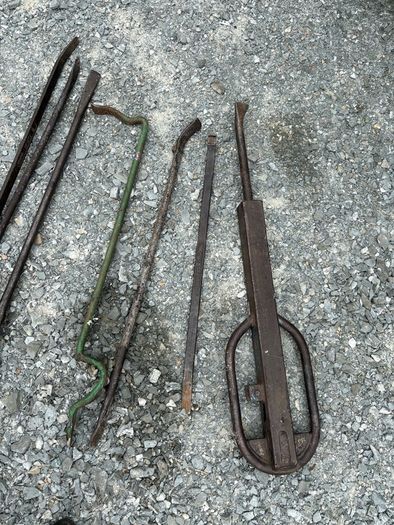 crowbars